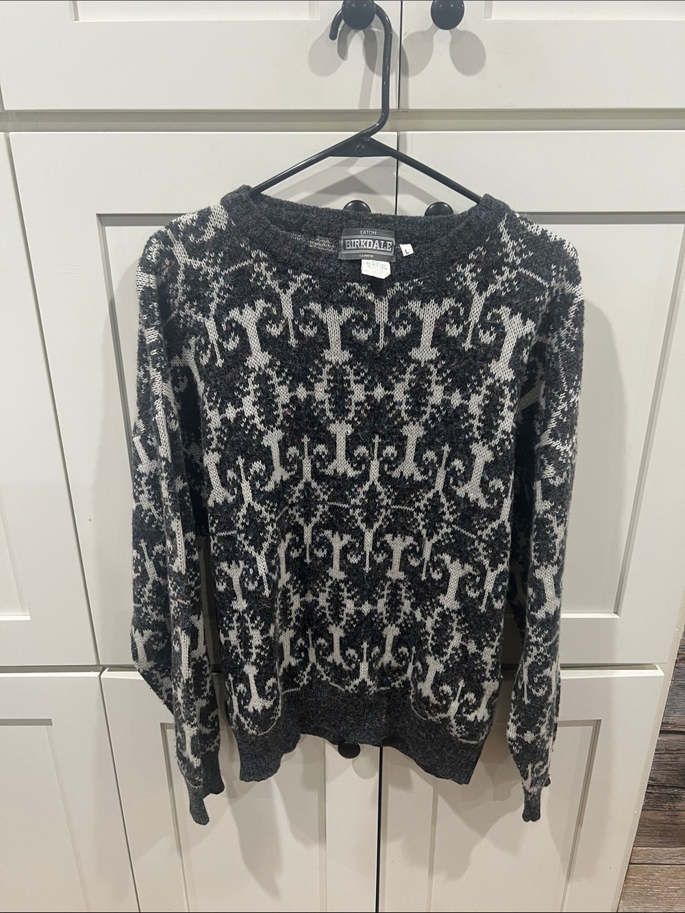 Vintage Eaton Birkdale Damask Geometric Knit Crewneck Sweater -Grey/Cream Size L